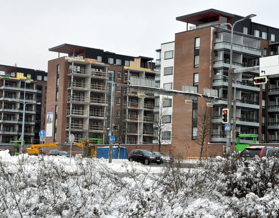 Nu stiger bostadspriserna. De här höghusen byggs i Kuppis i Åbo. Foto: J-O Edberg