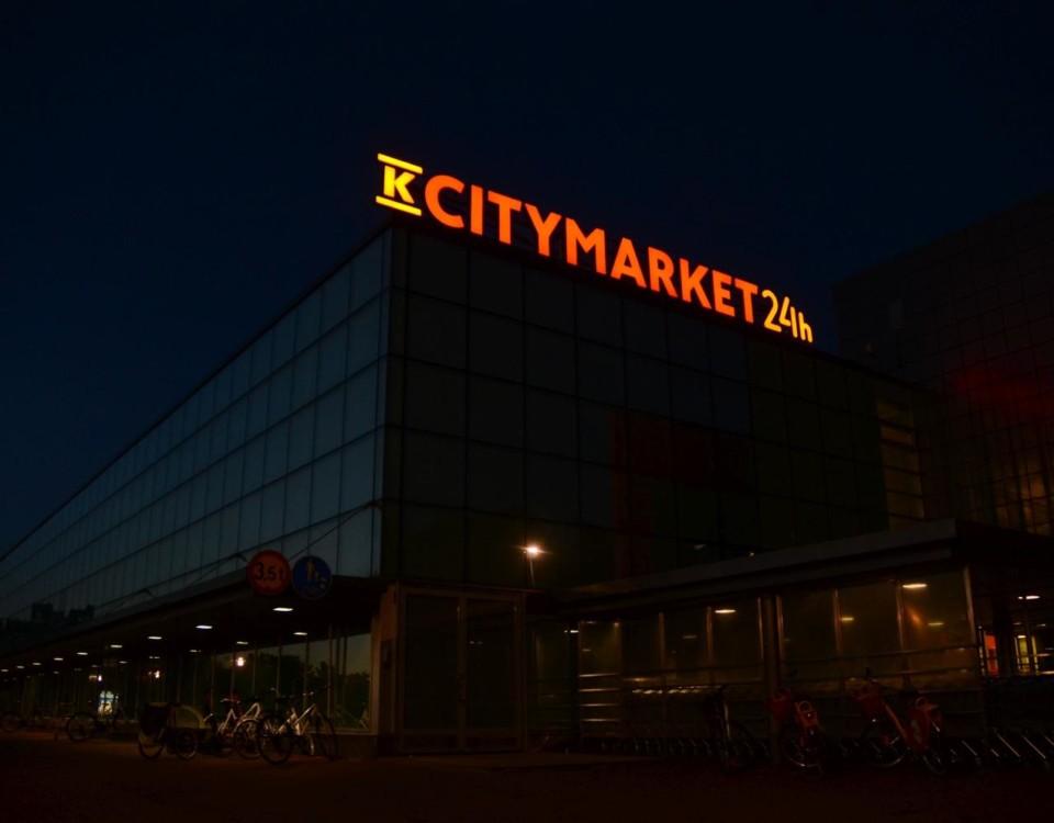 K-citymarket i Kuppis i mörkret