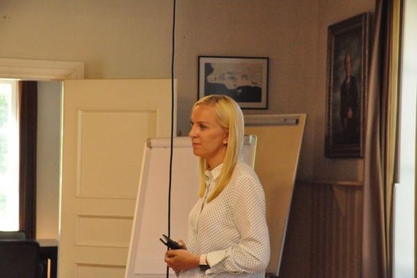 Sandra Bergqvist håller presentation