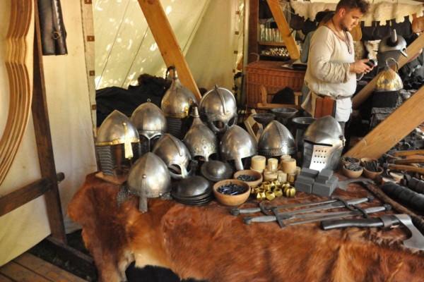 Medeltida rustning fotade på medeltidsmarknaden i Åbo