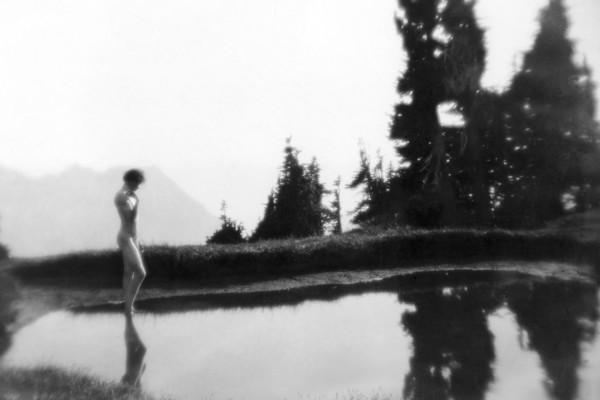 Imogen Cunningham var antagligen den första kvinnan att fotografera en naken man. Foto: Imogen Cunningham Trust