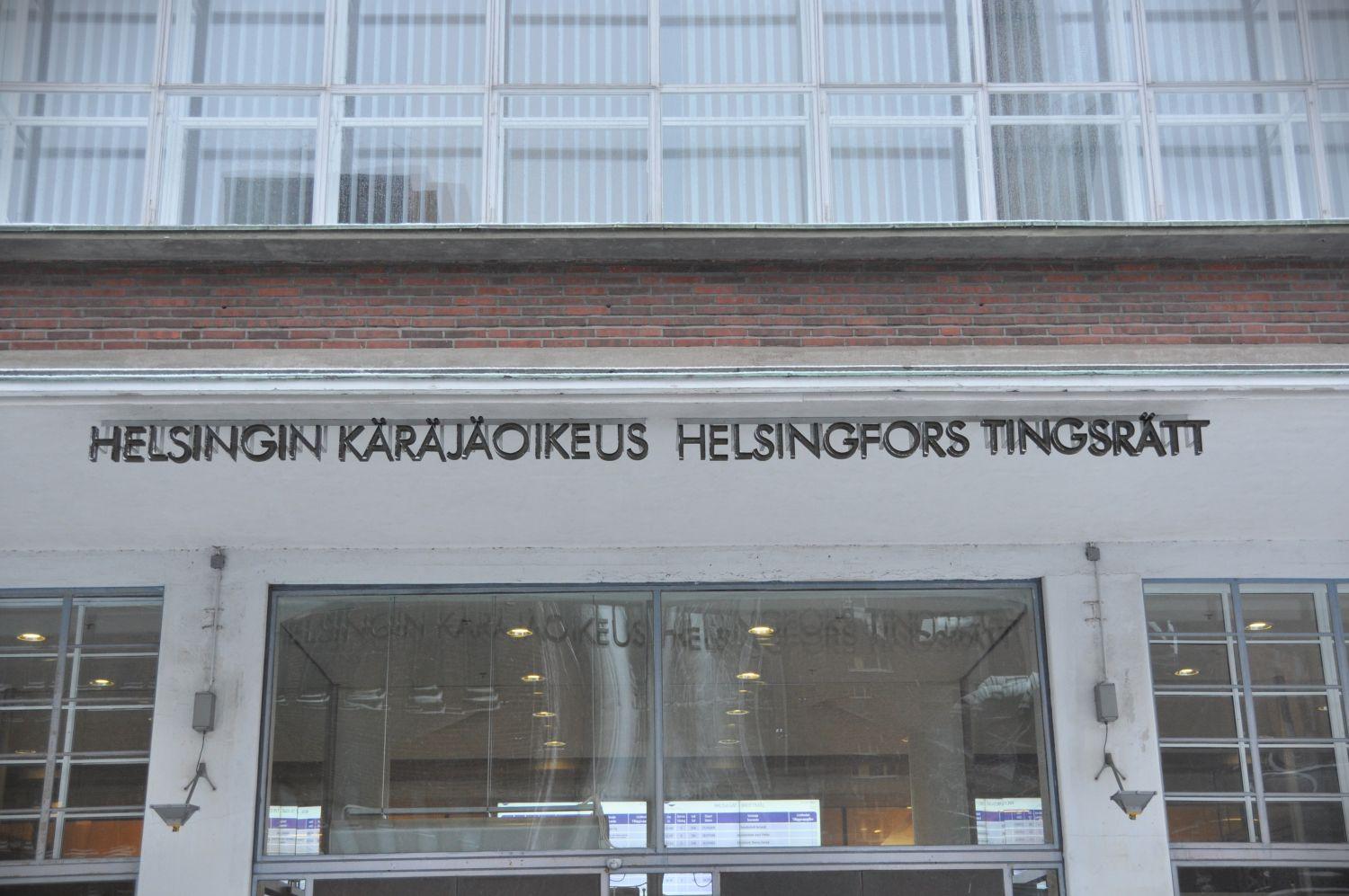 Bild på fasaden till Helsingfors tingsrätt.