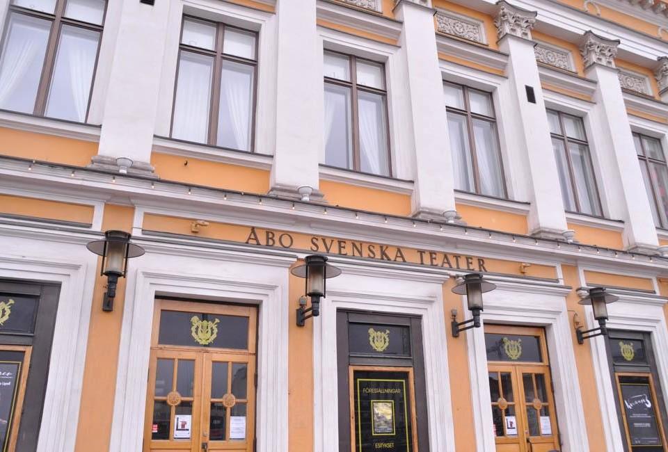 Åbo svenska teaters fasad.