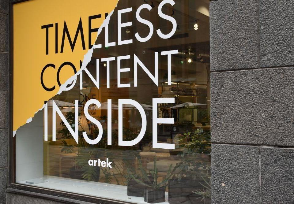 Artek skyltfönster med texten "Timless content inside"