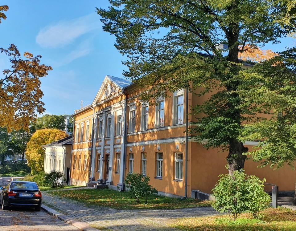 gul fin 1700-talsbyggnad i Åbo