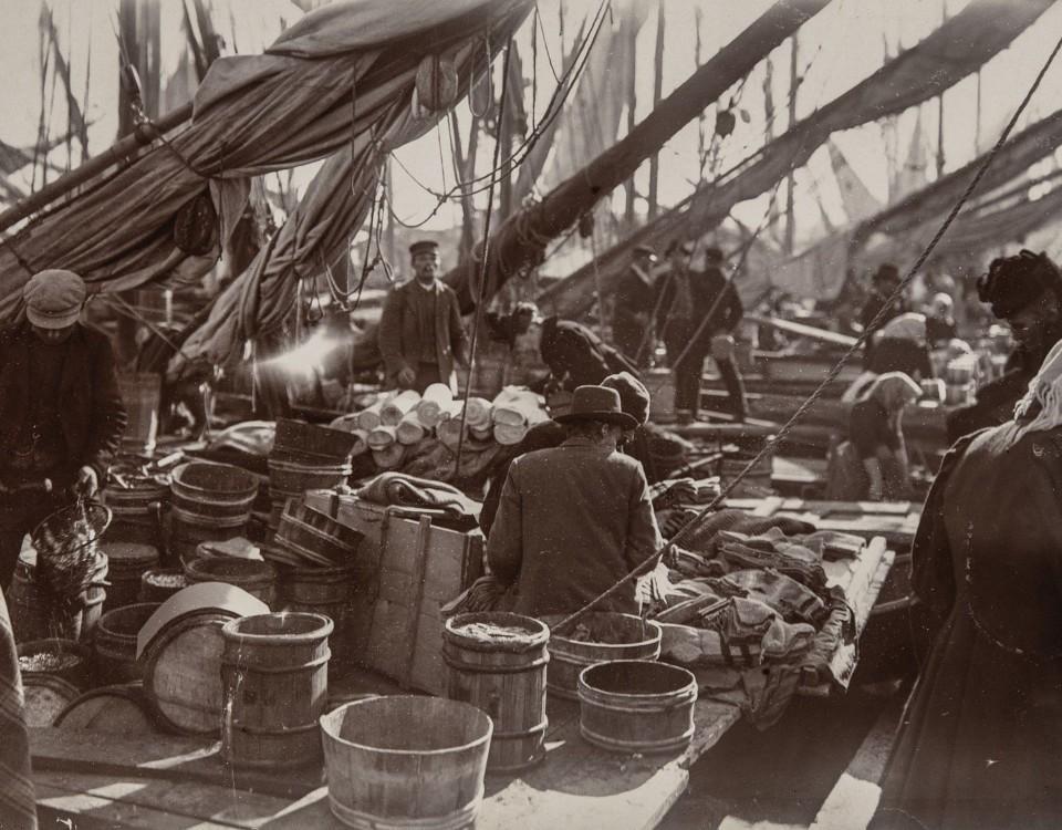 Historisk bild av strömmingsmarknaden