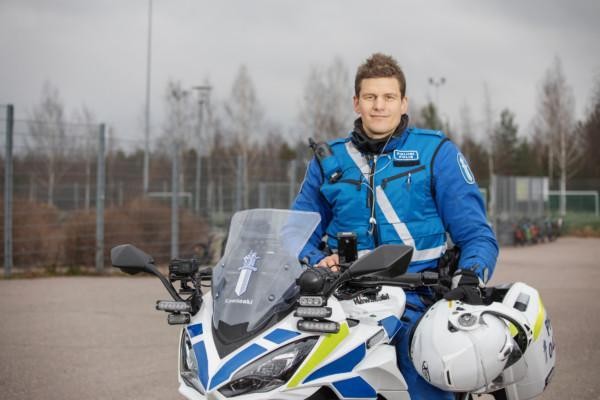 Teppo Rainio, årets polis 2021.