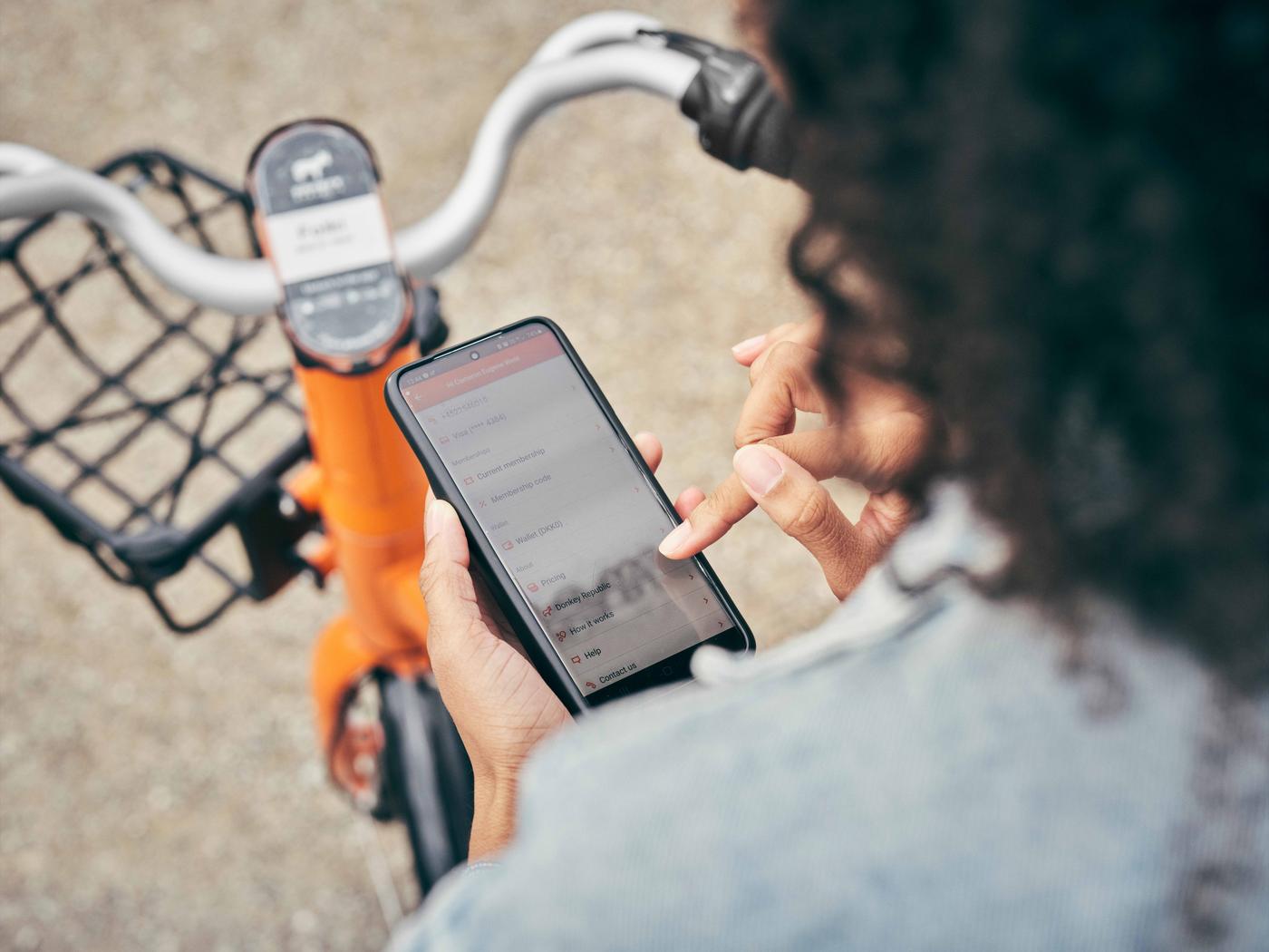 Telefon och cykel