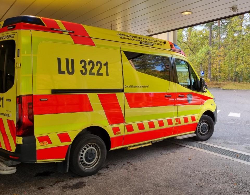 Ambulans vid Raseborgs sjukhus.